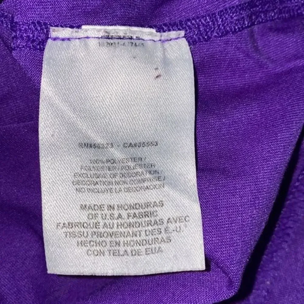 5/$30 🎈 Nike women’s small purple dri fit regular fit athletic tee